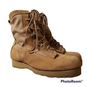 Wellco Vibram Men's U.S Army Tan Boots  Size 12 W 300/112 Khaki Military Shoes